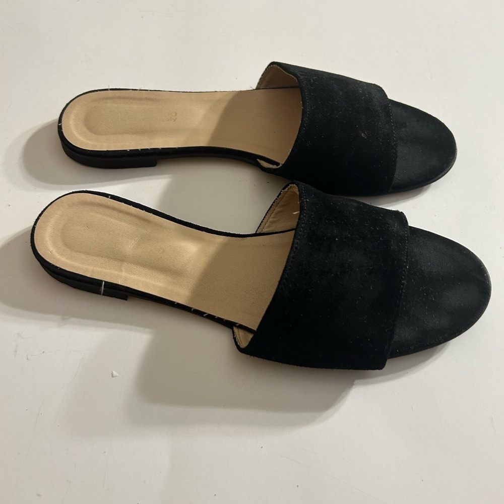 SOPHIA MILANO BLACK SUEDE MADE IN ITALY WOMEN’S FLATS SIZE 8